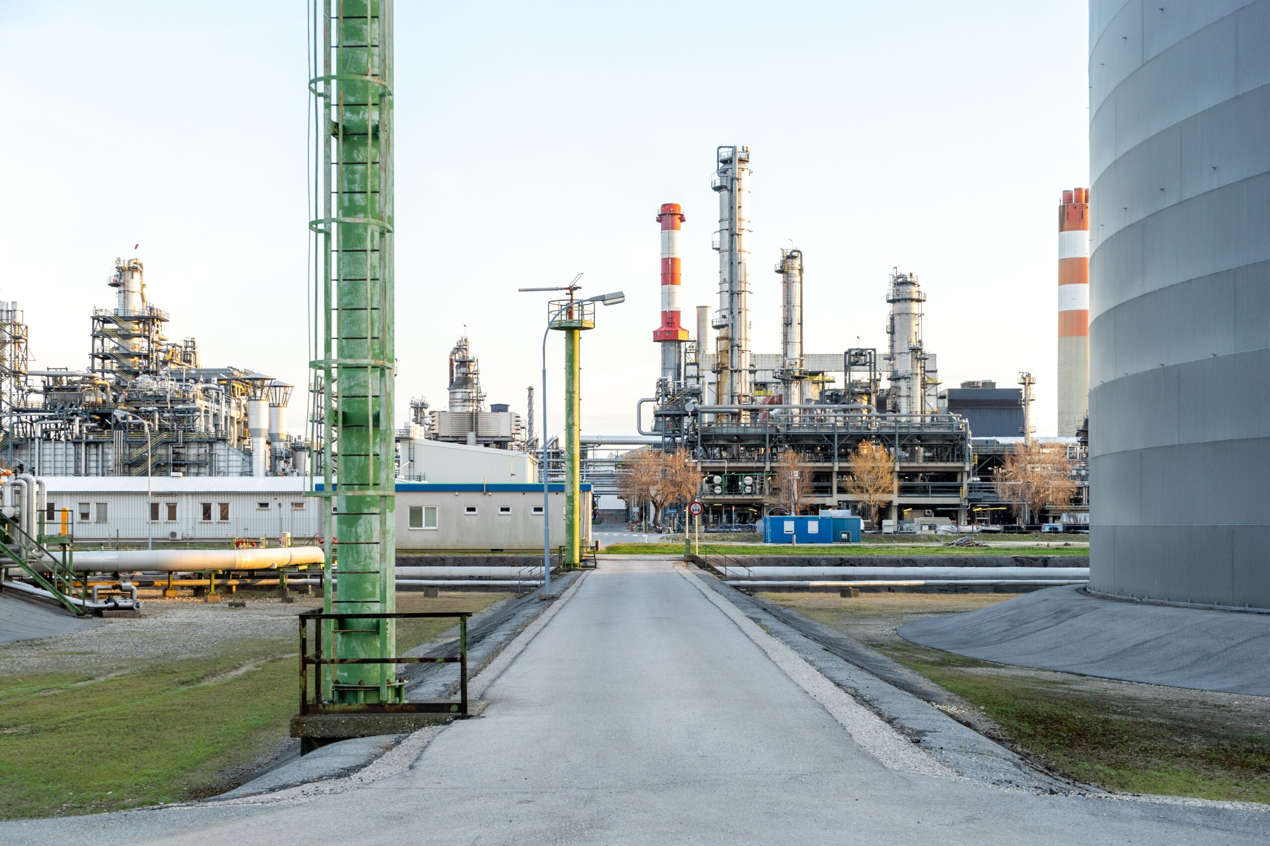 What are the Important Phases in Piping Engineering and Execution?